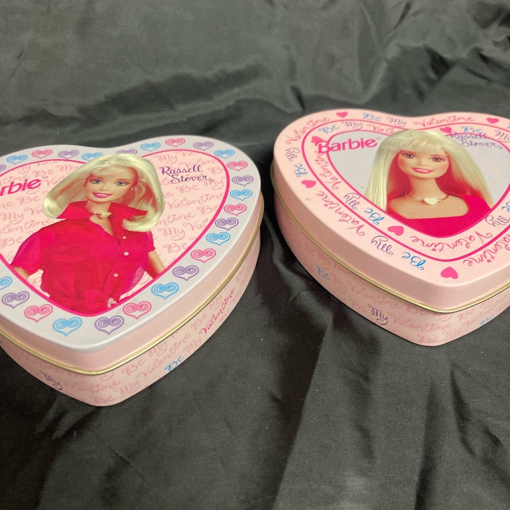 2 Barbie Valentine Tins 1999 - Picture 6 of 7